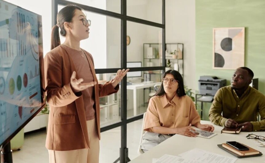 Facility Manager explaining their space management software and the importance of understanding your real estate data and portfolio create a holistic real estate strategy